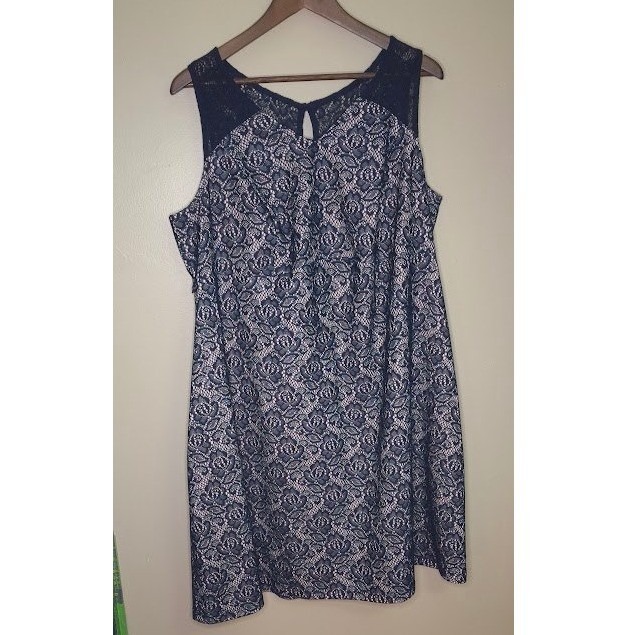 Motherhood Maternity Navy Blue Floral Lace Pink Lined Sleeveless Dress 2x 91010